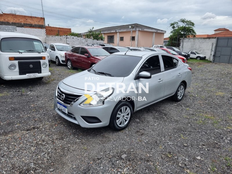 NISSAN VERSA 2018 - FUNC